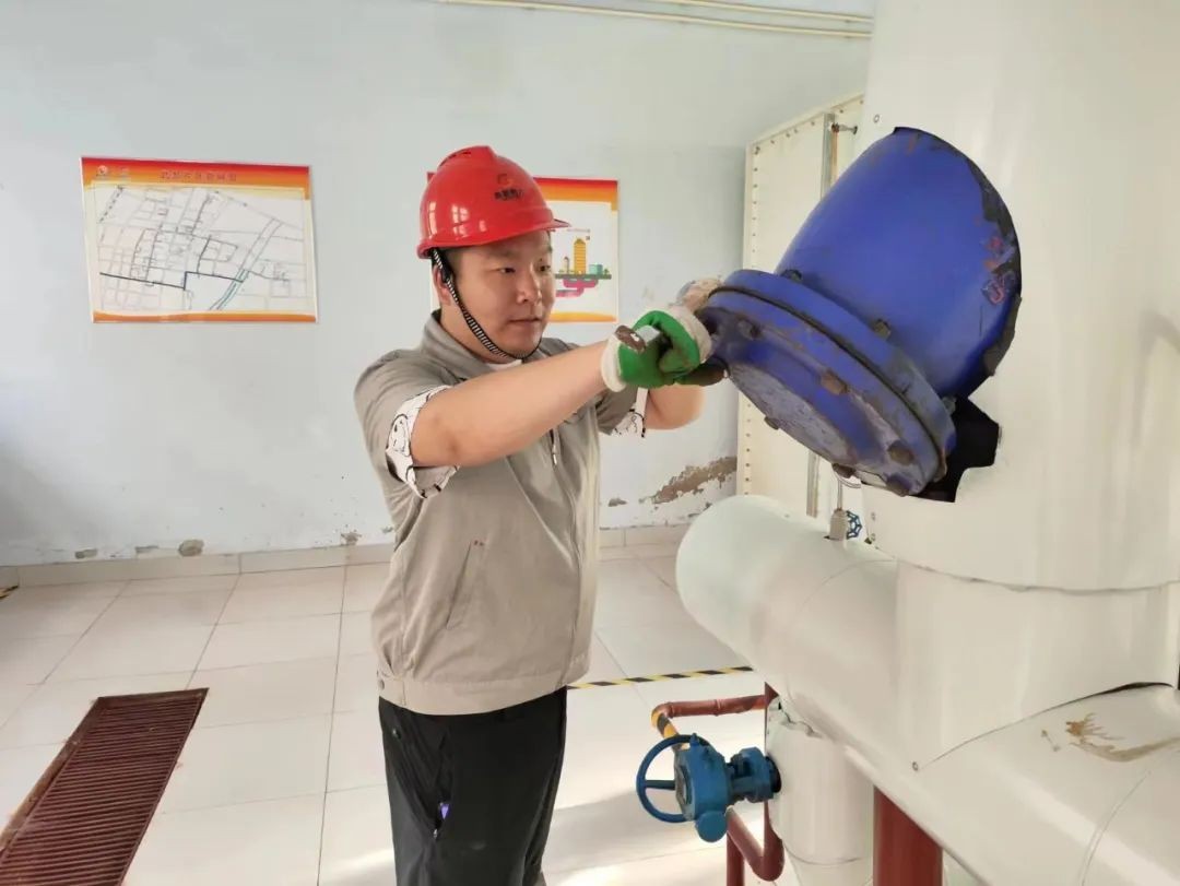 【向下扎根，向上生長】肖源：做一個名副其實(shí)的“暖男”